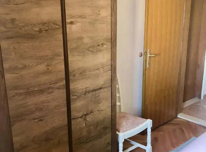 Kuca Keka Apartment *