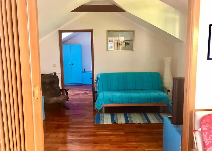 Kuca Keka Apartment Supetar