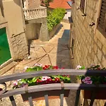 Kuca Keka Supetar