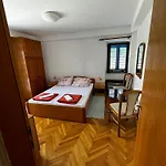Kuca Keka Apartament Supetar