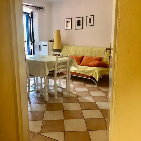 Kuca Keka Apartment Supetar