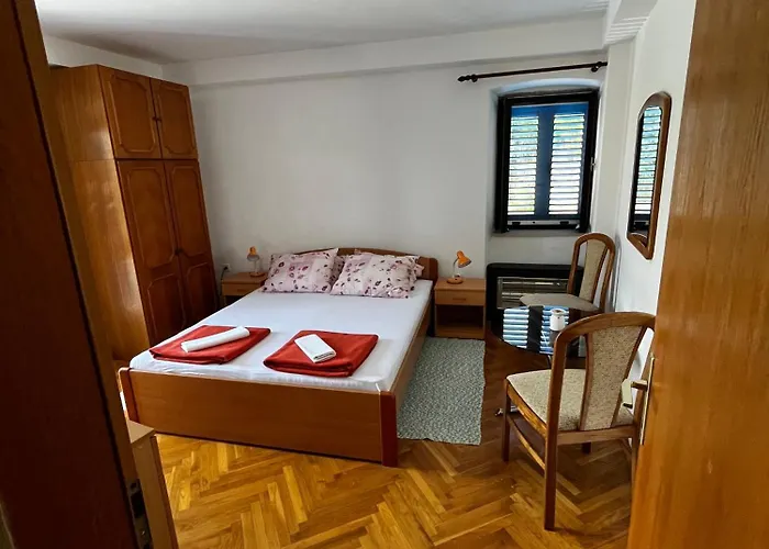 Kuca Keka Apartamento Supetar