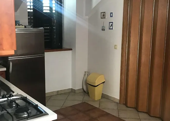 Kuca Keka Apartamento Supetar